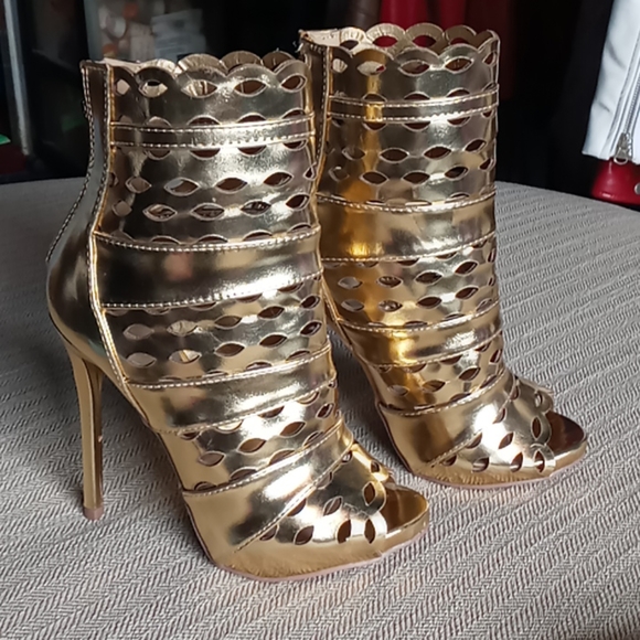 Bootie - Picture 2 of 2